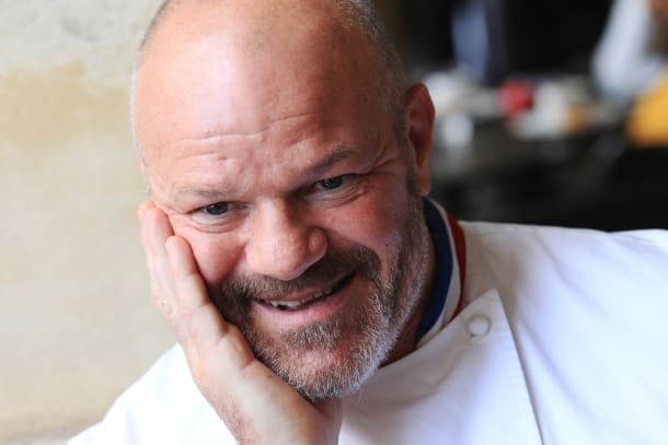 découvrez l'astuce forme de philippe etchebest à 58 ans pour rester en pleine santé et en pleine forme au quotidien.