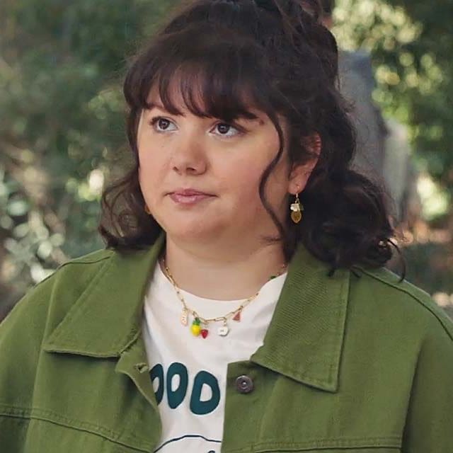 découvrez les révélations de laurence facelina sur le mystère de pénélope dans la série 'ici tout commence'. plongez au cœur de l'intrigue captivante qui fascine les fans.