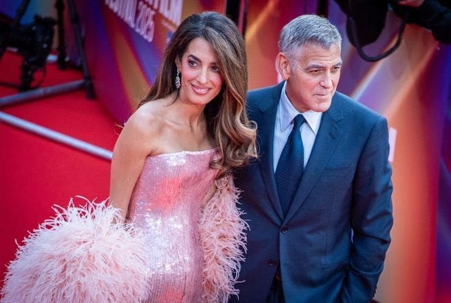 découvrez le secret du couple clooney, une histoire d'amour et de complicité qui fascine le monde entier.