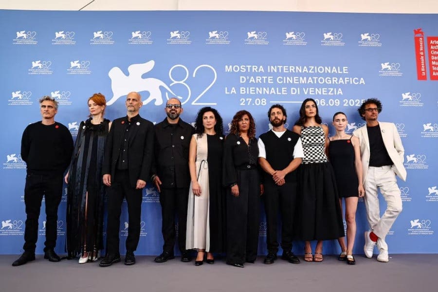 découvrez la rencontre exceptionnelle entre kaouther ben hania et wagner moura, deux talents incontournables du cinéma contemporain.