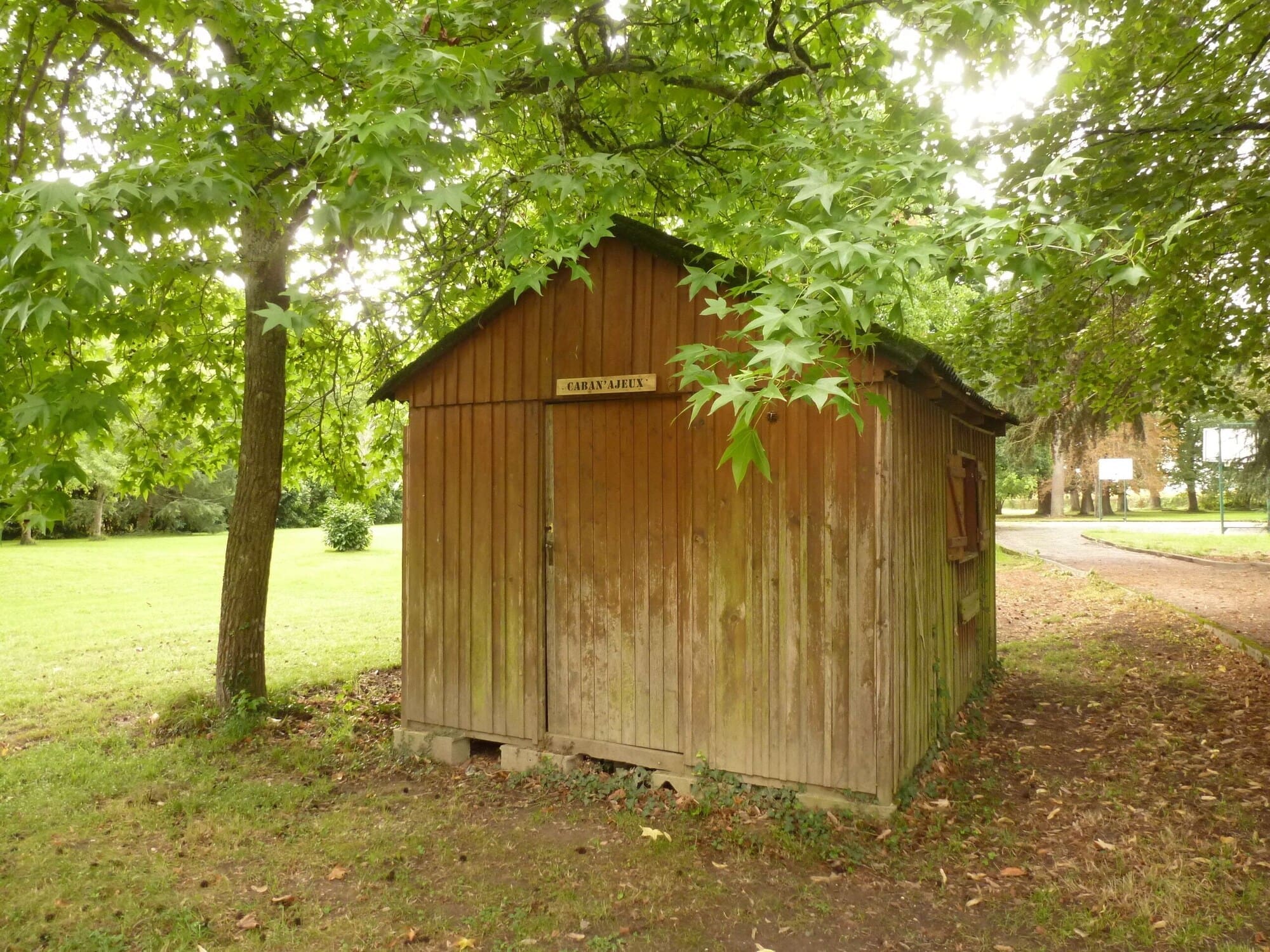 découvrez le secret mystérieux du château de morin à puch-d'agenais, un lieu chargé d'histoire et d'énigmes au cœur de la région.