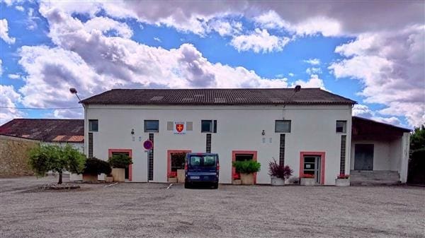 découvrez le secret fascinant du château de morin à puch-d'agenais, un trésor historique au cœur du lot-et-garonne.