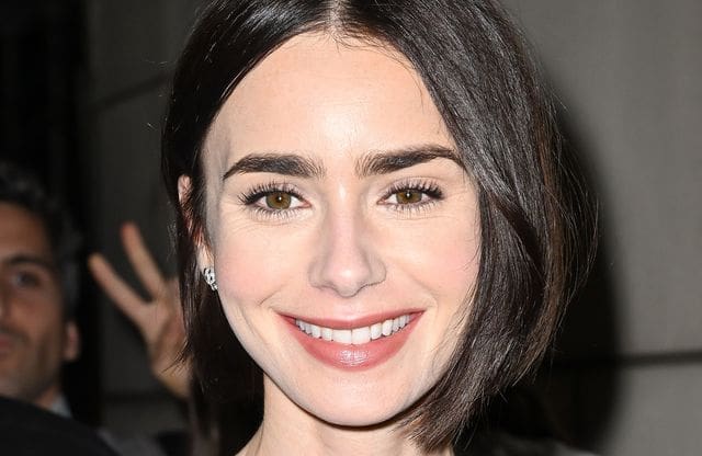 découvrez le nouveau sérum anti-âge inspiré par anne hathaway, pour une peau éclatante, lissée et visiblement rajeunie. résultats prouvés et ingrédients d’exception pour révéler votre beauté naturelle.