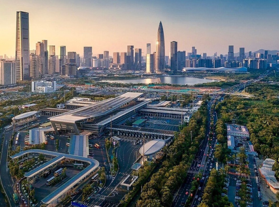 découvrez comment la chine développe un 'projet manhattan' technologique ambitieux, visant à révolutionner l'innovation et renforcer sa position mondiale dans les technologies de pointe.