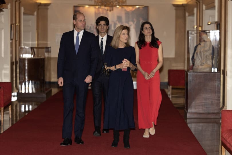 découvrez les détails poignants de la disparition tragique de tatiana schlossberg à l'âge de 35 ans, un événement bouleversant qui a touché de nombreuses personnes.