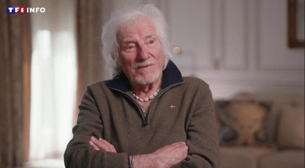 découvrez hugues aufray en tournée exceptionnelle à toulouse à 96 ans, une légende de la chanson française toujours en scène.