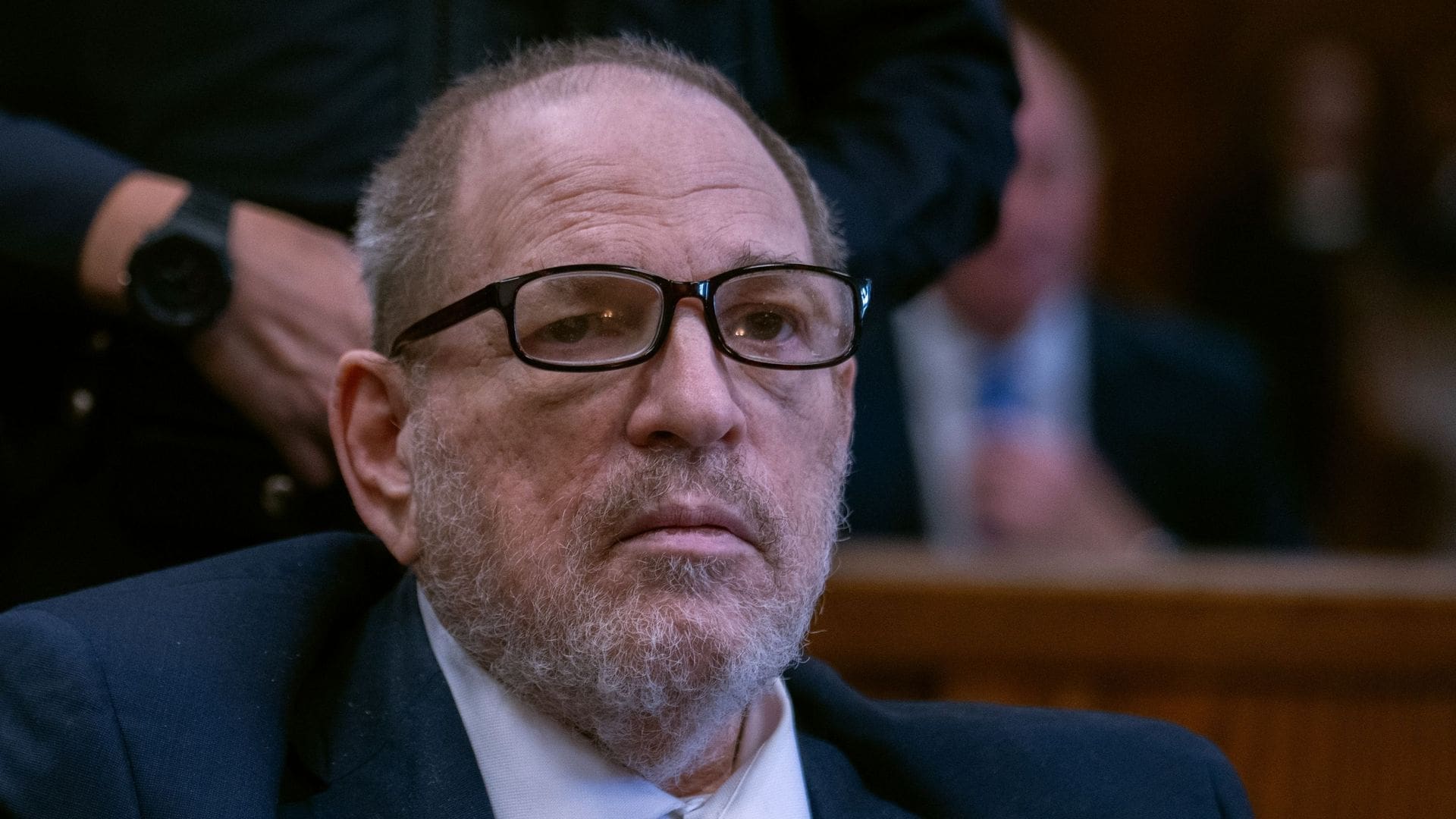 découvrez la déclaration d'excuses publique d'une icône du cinéma concernant harvey weinstein, abordant les enjeux et répercussions dans l'industrie du film.