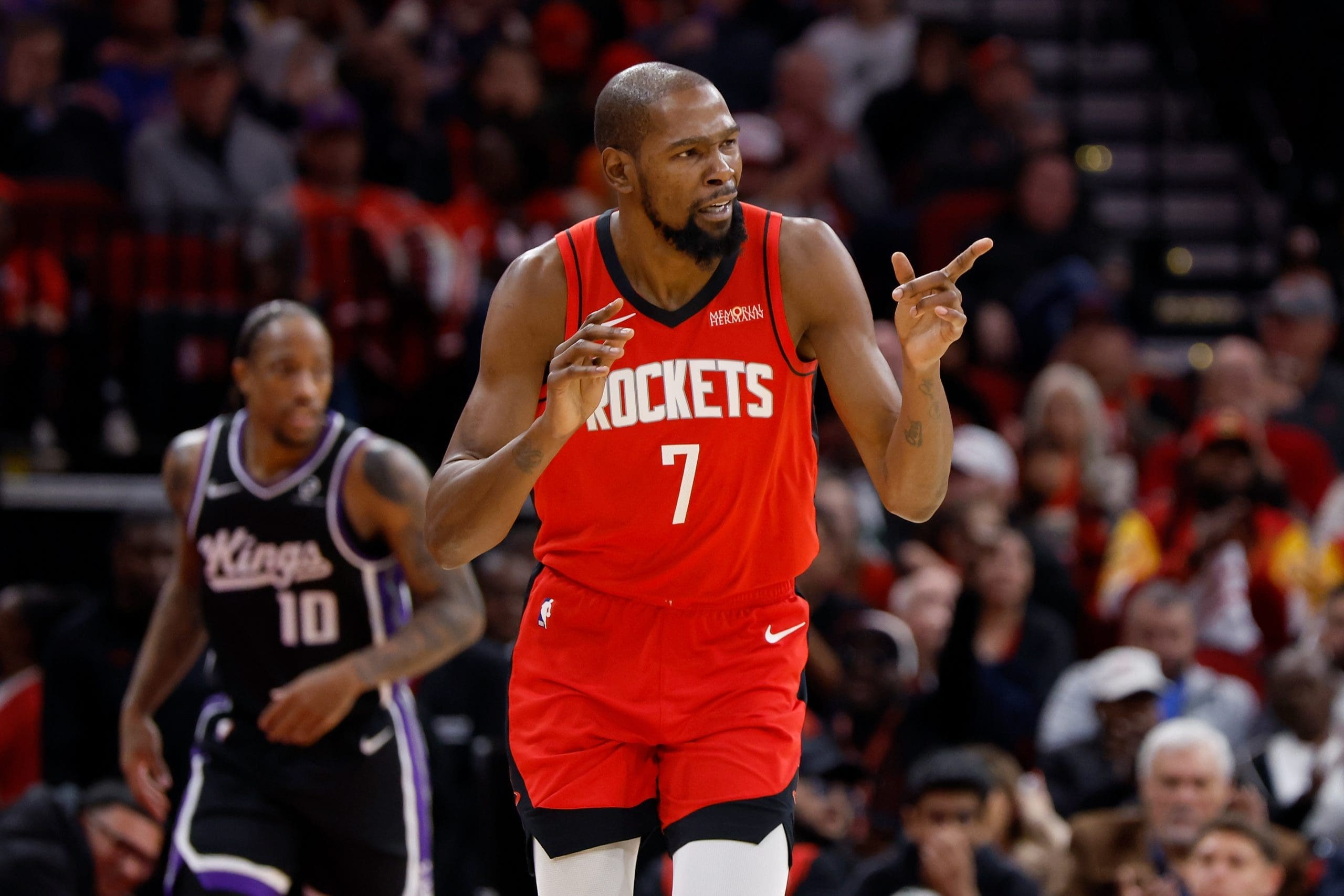 découvrez comment isaiah stewart est devenu l'atout caché des pistons, apportant énergie et talent à l'équipe.