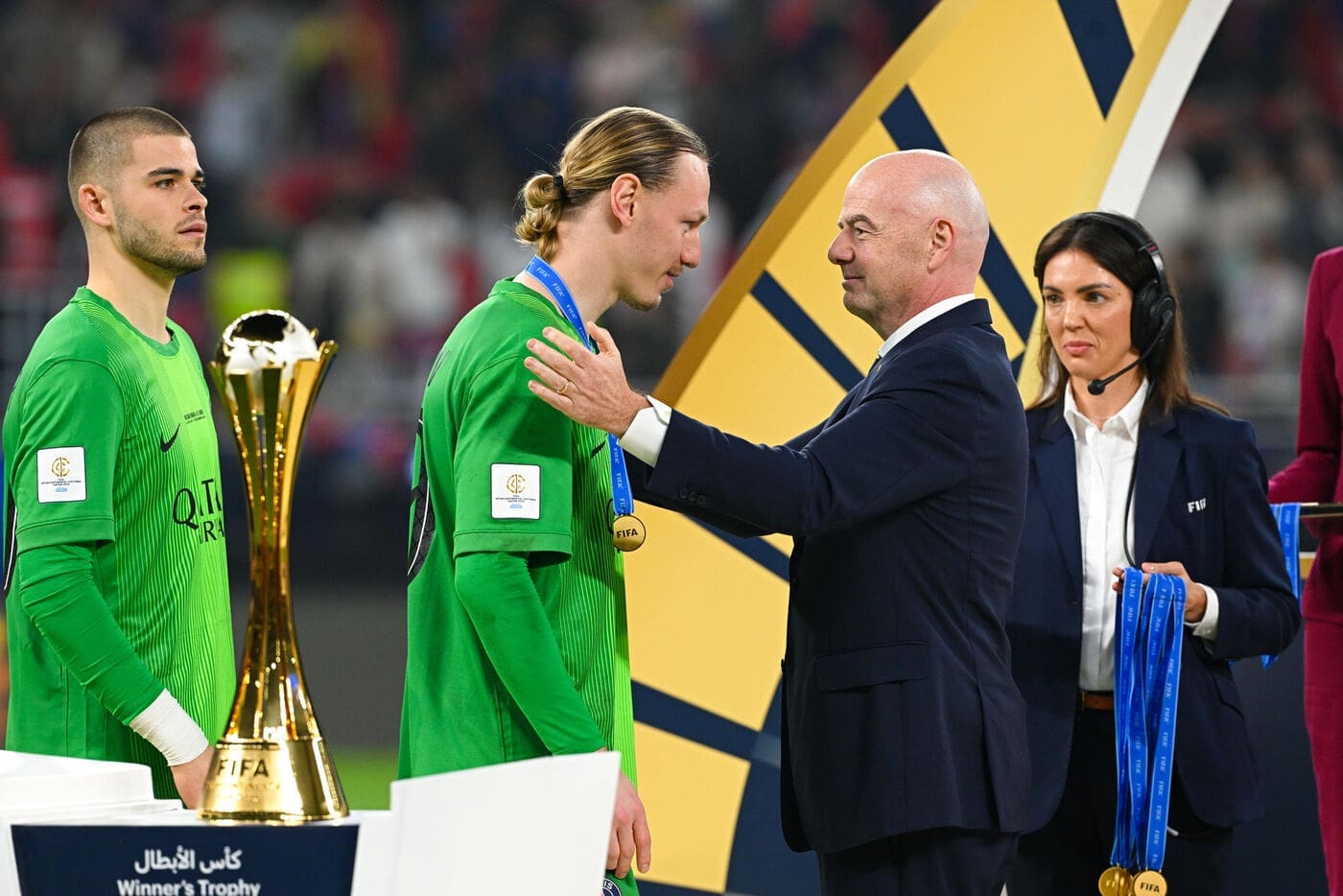 découvrez la recette secrète de luis enrique pour le sextuplé du psg et comment il a mené l'équipe à un succès historique en combinant tactique, motivation et esprit d'équipe.