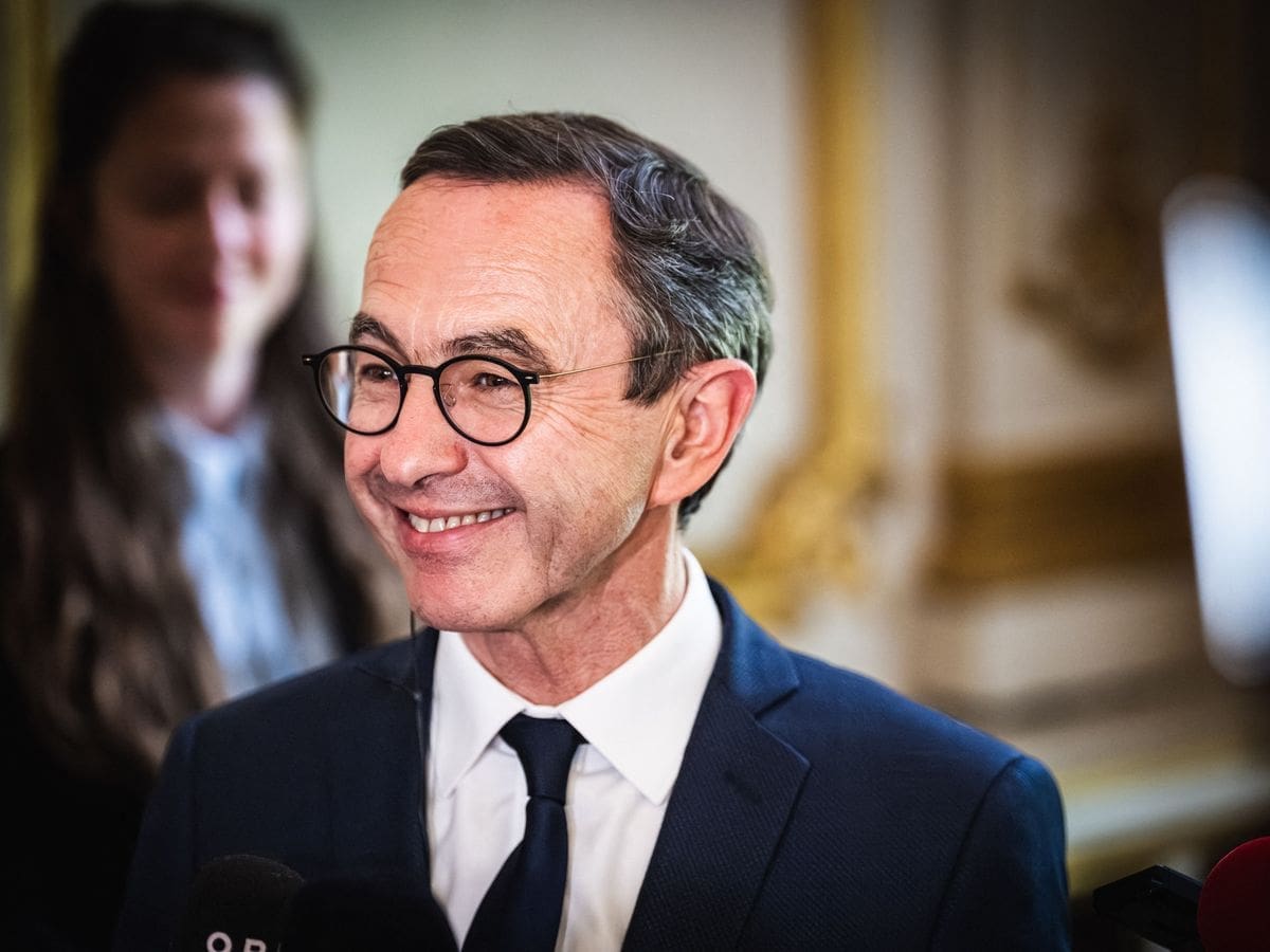 découvrez les points clés de la réunion politique entre gabriel attal, édouard philippe et bruno retailleau, visant à discuter des enjeux actuels et des stratégies pour l'avenir.