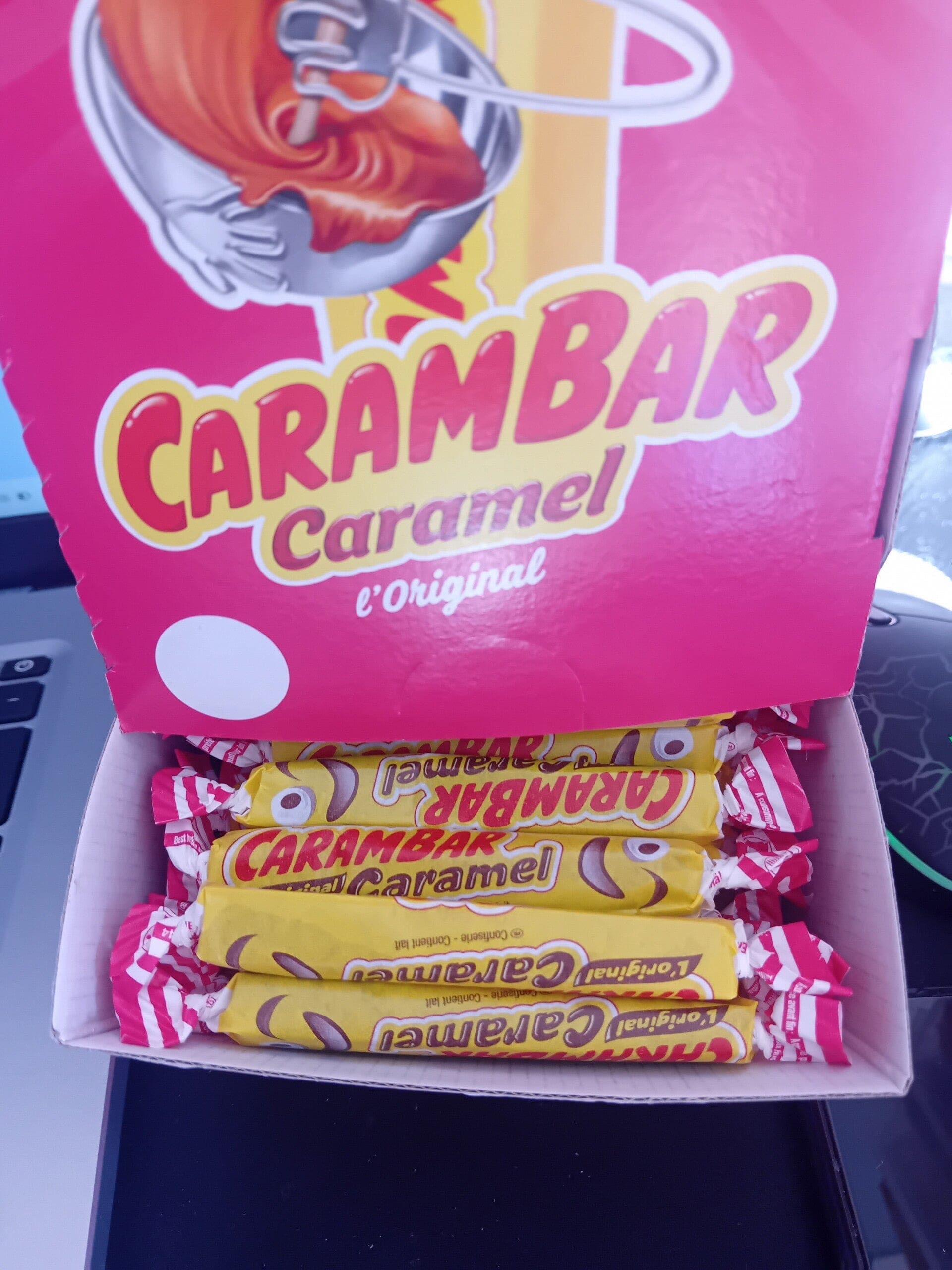 découvrez carambar, l'icône du caramel, célèbre pour ses saveurs gourmandes et ses blagues légendaires qui émerveillent petits et grands.