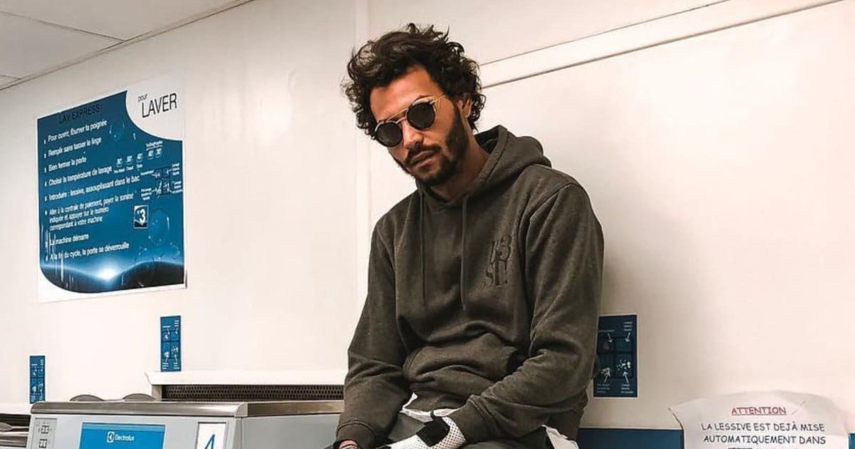 découvrez 'danièle et le secret familial', une histoire captivante pleine de mystères et de révélations qui bouleverseront le destin d'une famille.