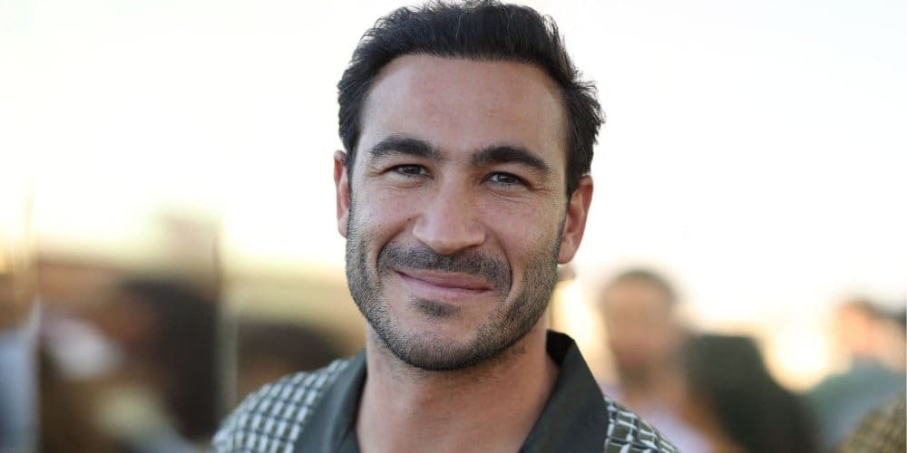 découvrez le secret familial de jérôme dévoilé pour la première fois, une histoire pleine d'émotions et de révélations surprenantes.