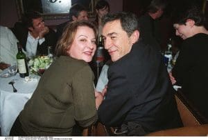 découvrez l'histoire étonnante de josiane balasko et de son demi-frère, une relation pleine de surprises et d'émotions.