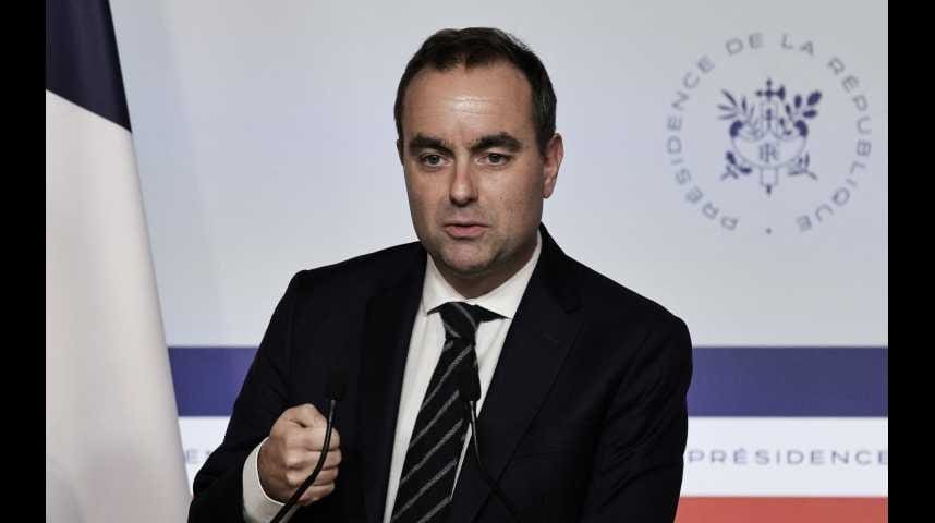 découvrez comment lecornu mise sur l'article 49.3 pour faire adopter rapidement le budget, malgré les débats et oppositions.