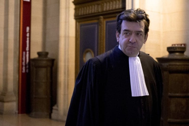 découvrez les enjeux du secret professionnel dans le dossier narcotrafic, avec darmanin et les avocats au cœur du débat juridique.