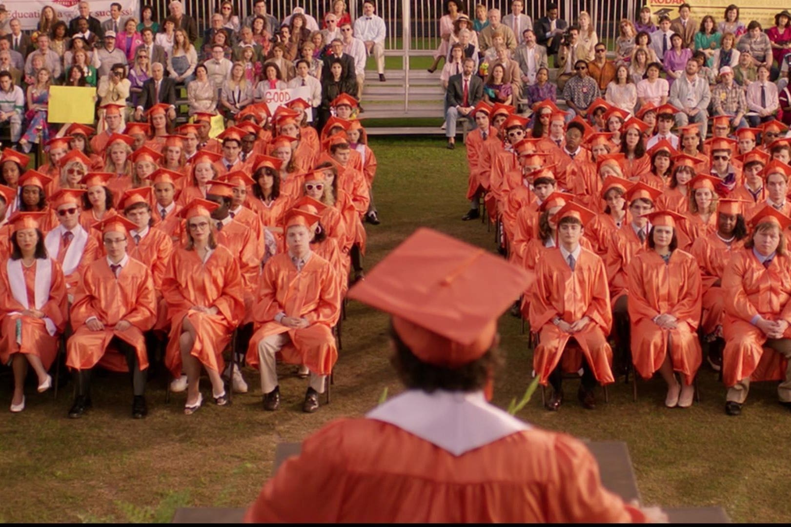 découvrez les secrets cachés dans l'épisode mystérieux de stranger things : mystère, épisode secret et conformity gate. plongez dans l'intrigue fascinante et les révélations surprenantes de cette saison captivante.