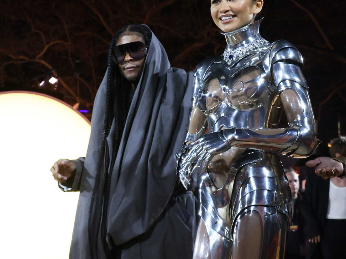 découvrez le mystère captivant révélé par zendaya dans the drama, une série qui vous tiendra en haleine à chaque épisode.