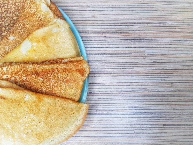 découvrez comment réussir des crêpes parfaites pour la chandeleur grâce à nos astuces simples et délicieuses. faites de cette tradition un moment gourmand et convivial !