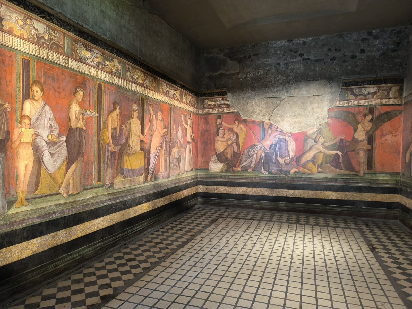 découvrez les mystères fascinants de la femme aux trésors de pompéi, révélant une histoire riche et captivante enfouie sous les cendres antiques.