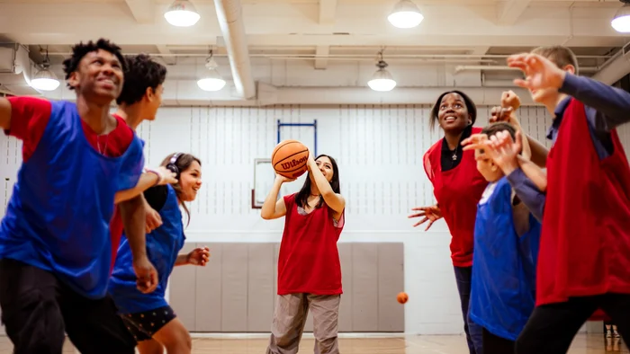 découvrez la signification de ymca, l'organisation mondiale dédiée à la jeunesse et au développement communautaire.