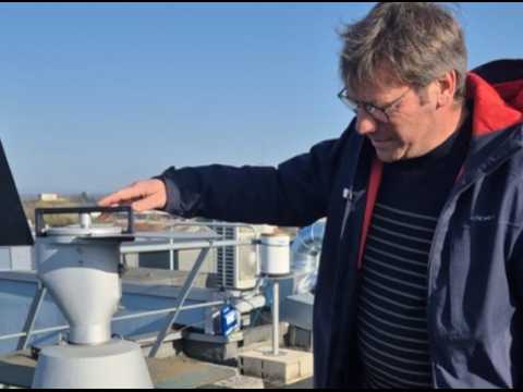 découvrez l'histoire controversée autour de la statue représentant titanic, trump et epstein, et les débats qu'elle suscite dans la société.